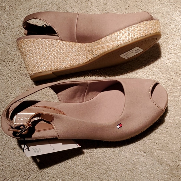 tommy hilfiger elba sandals